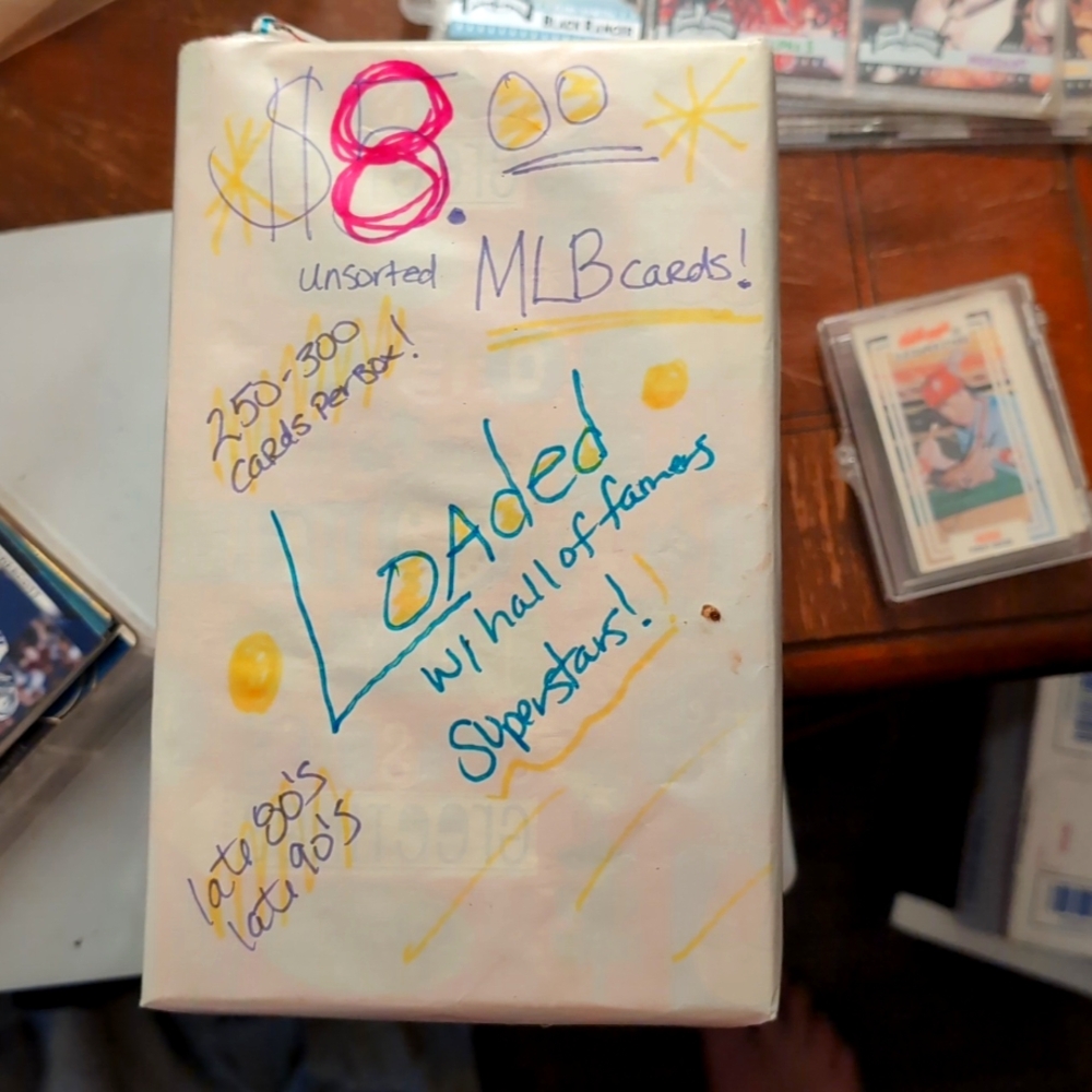 1990's MLB Baseball Card Value Box Loaded with HOFers & rookies! 250 - 300 Cards